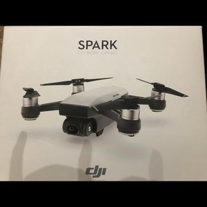 SPARK DJI DRONE -FLY MORE COMBO